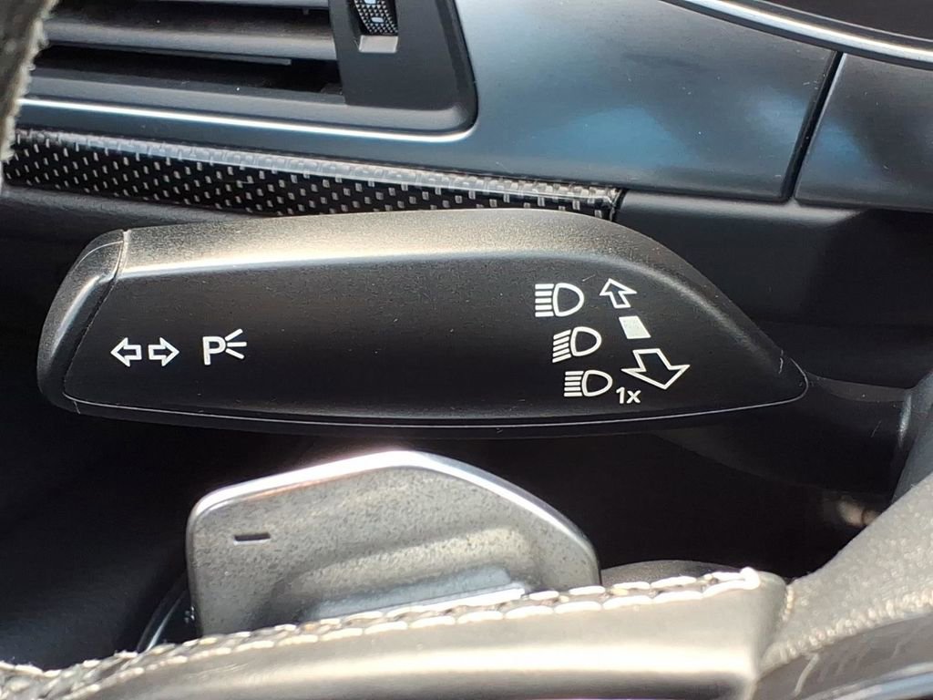 Used 2014 Audi S6 Prestige image 22