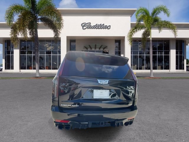 Certified 2023 Cadillac Escalade V AWD/4WD image 12