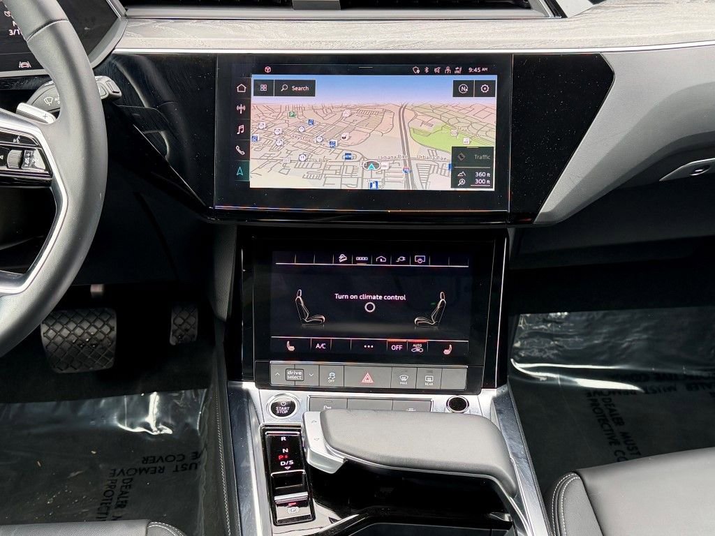 Certified 2022 Audi e-tron Premium image 22