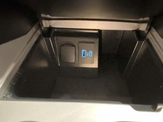 Used 2023 Ford Explorer XLT w/ Equipment Group 202A image 19