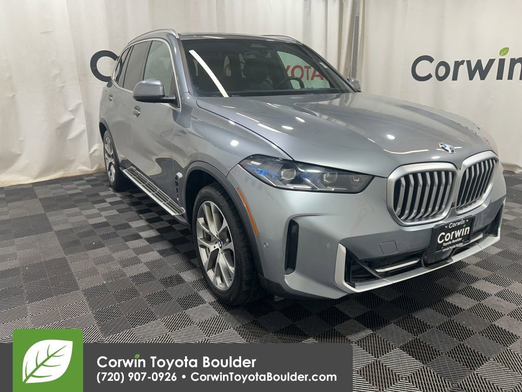 Used 2024 BMW X5 xDrive40i AWD/4WD image 1