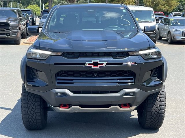 Used 2024 Chevrolet Colorado ZR2 w/ Technology Package image 16