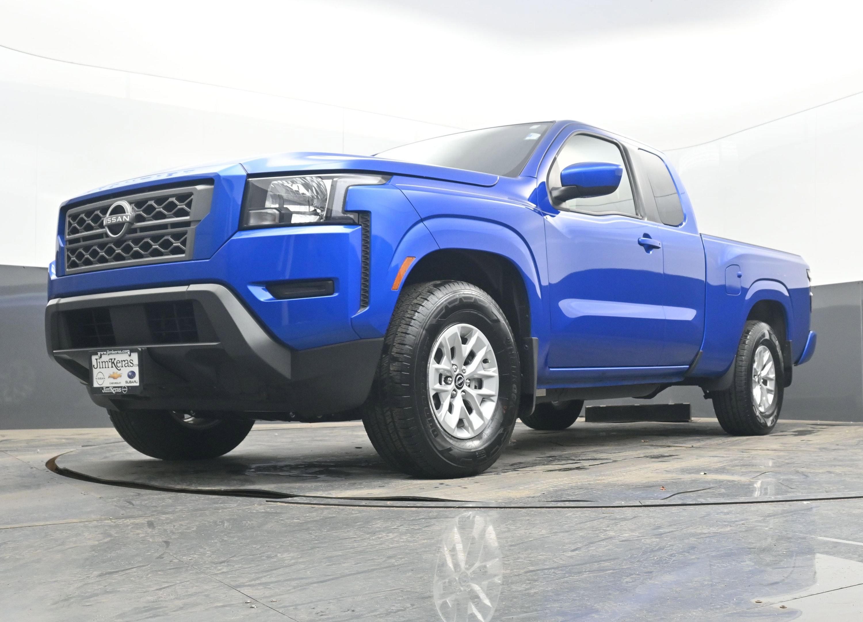 Certified 2024 Nissan Frontier SV image 25