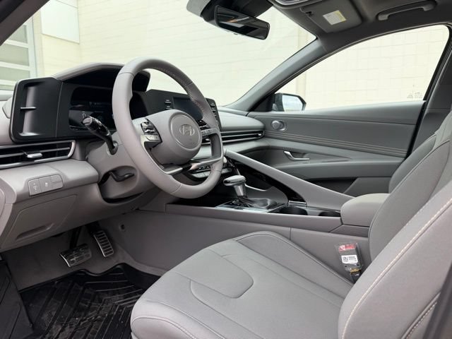 New 2026 Hyundai Elantra SEL Sport Premium FWD image 13