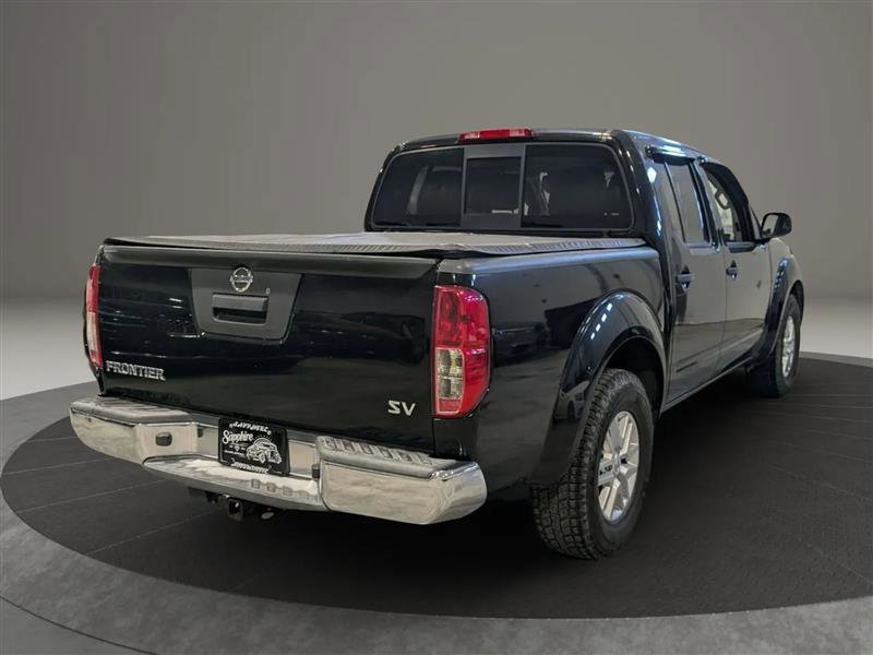 Used 2016 Nissan Frontier SV image 5
