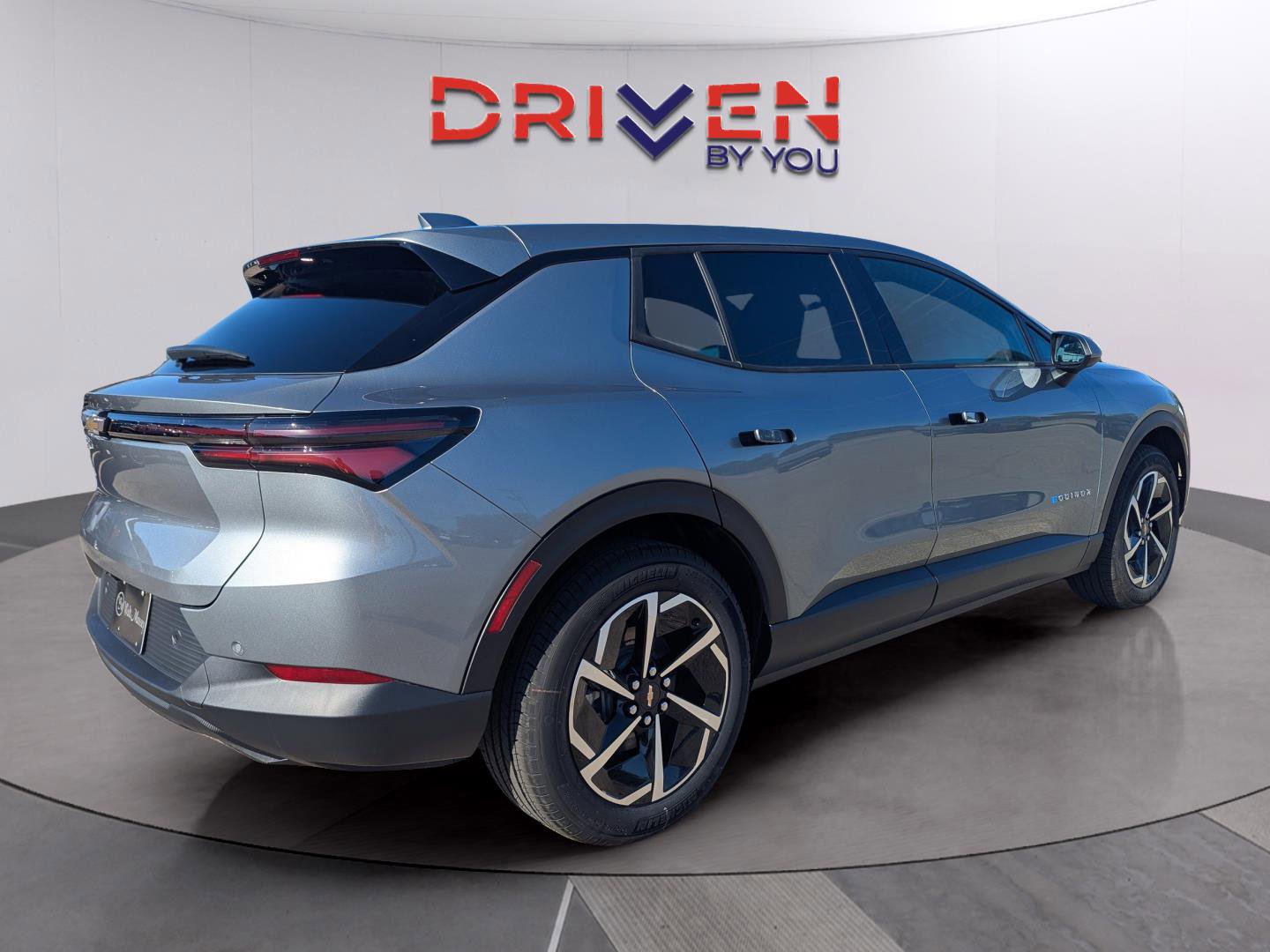 New 2026 Chevrolet Equinox EV LT w/ LPO, All-Weather Mat Package image 6