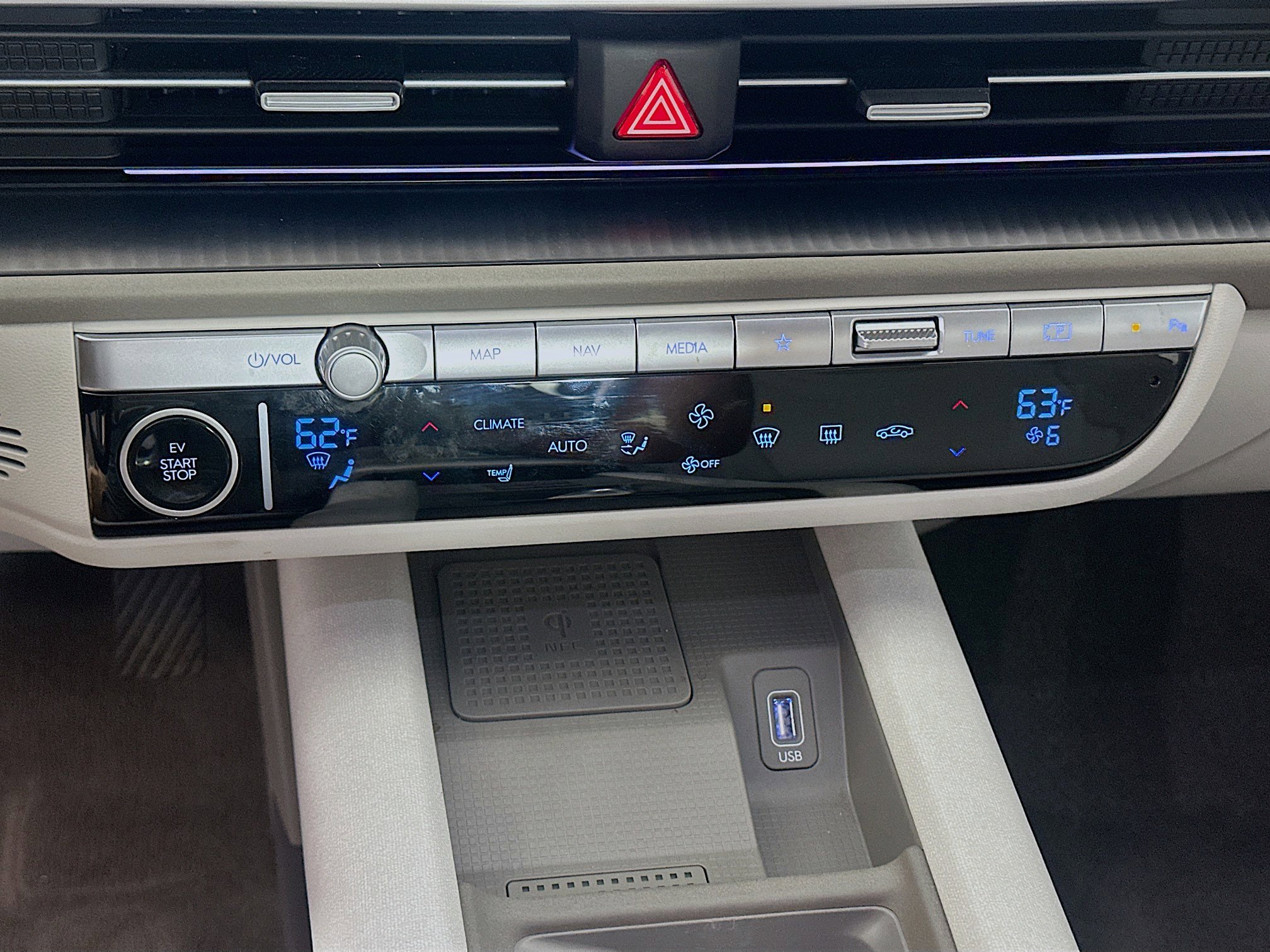 Used 2023 Hyundai Ioniq 6 SEL w/ Cargo Package image 23