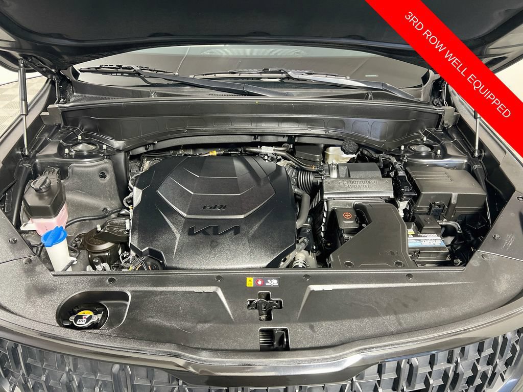 Certified 2023 Kia Telluride EX w/ EX Captain's Chair Package FWD image 31