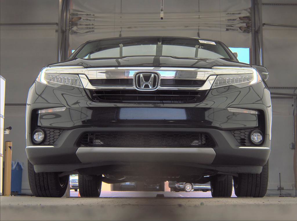 Used 2021 Honda Pilot Touring image 9