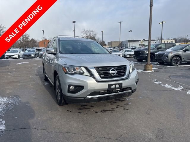 Used 2020 Nissan Pathfinder SV w/ Cargo Package