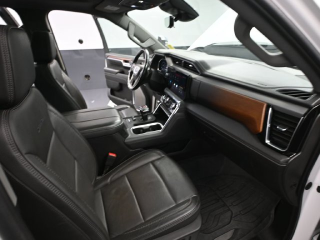 Used 2023 GMC Sierra 1500 Denali w/ Technology Package AWD/4WD image 44
