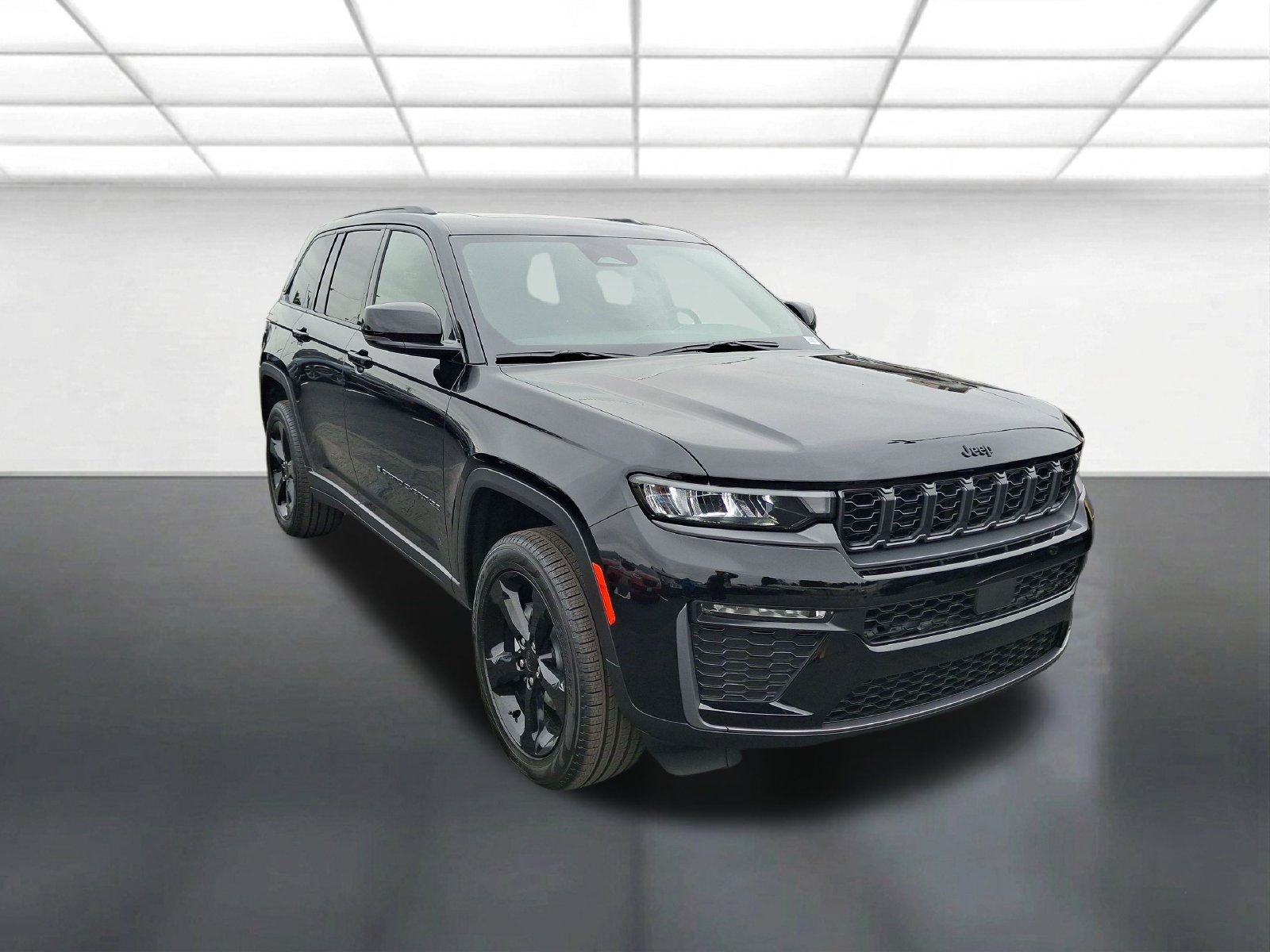New 2026 Jeep Grand Cherokee Limited w/ Limited Altitude Package AWD/4WD 360° Tour