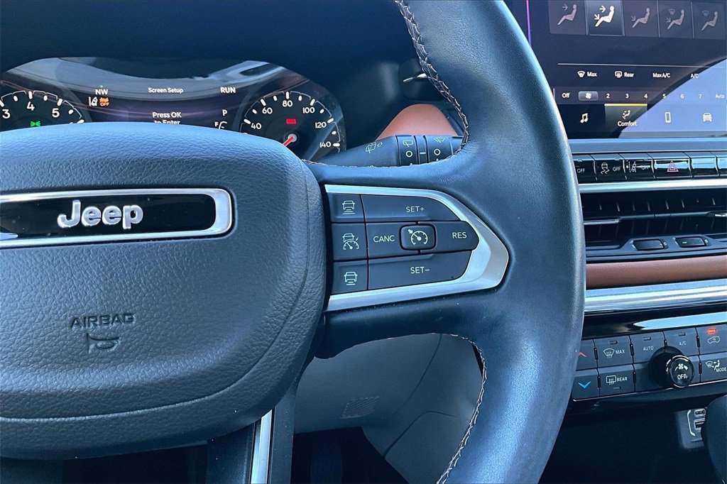 Used 2022 Jeep Compass Limited image 19