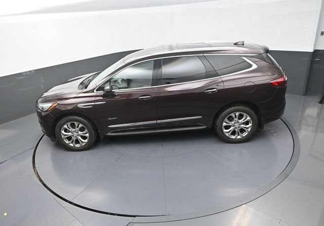 Used 2020 Buick Enclave Avenir w/ Avenir Technology Package AWD/4WD image 26