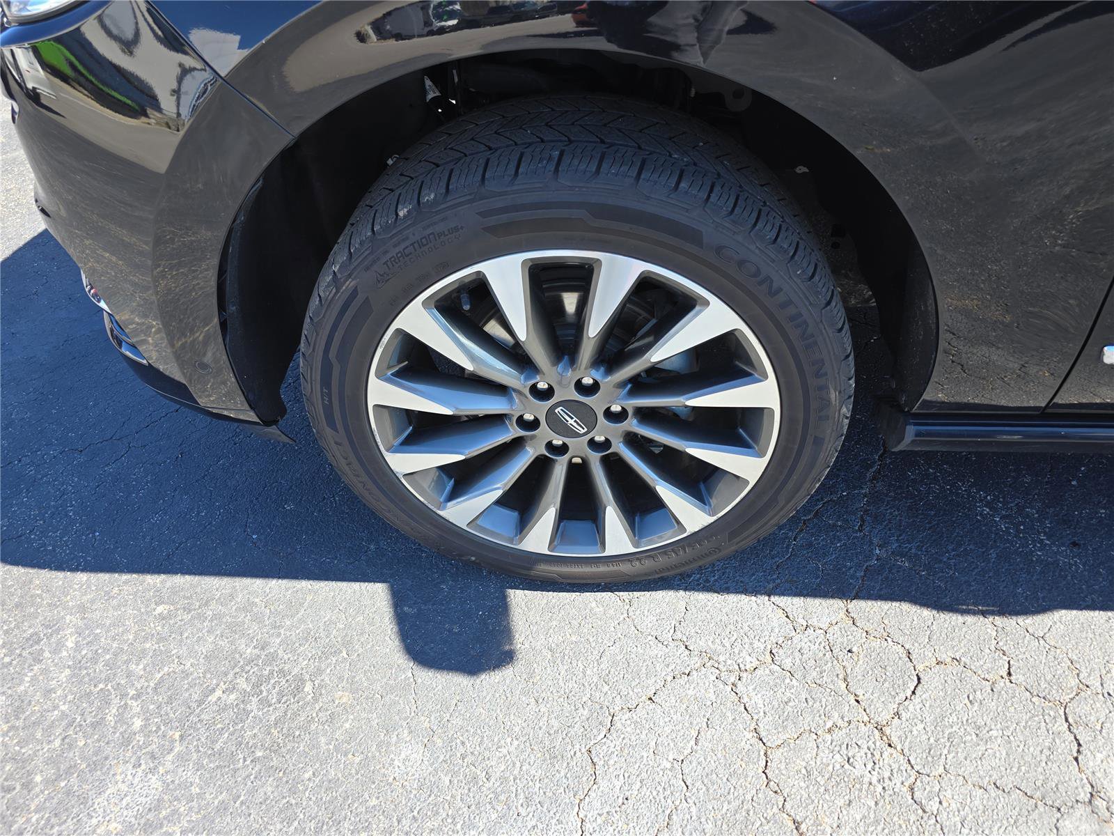 Used 2021 Lincoln Navigator L Reserve image 11