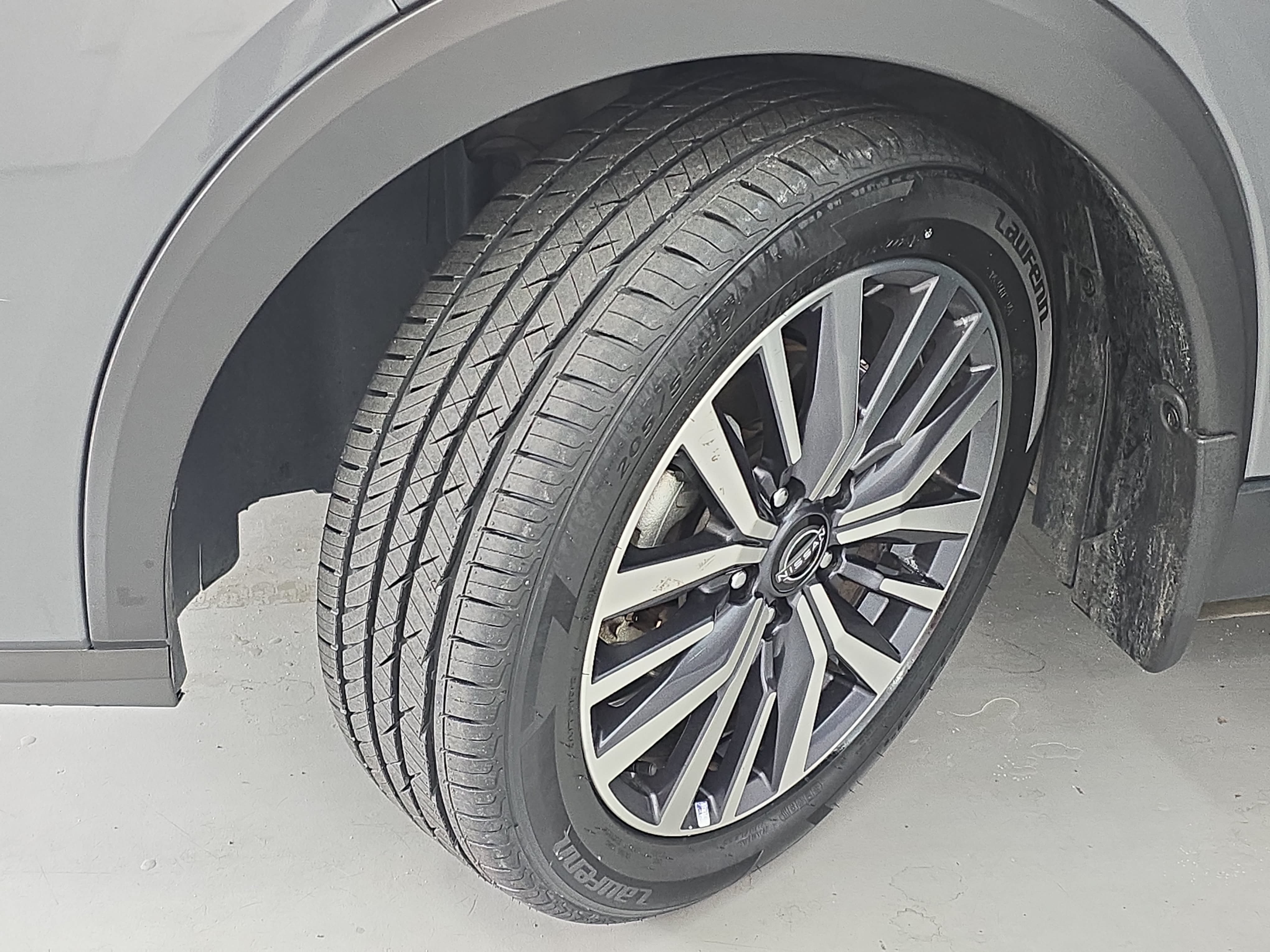 Certified 2023 Nissan Kicks SV FWD image 29
