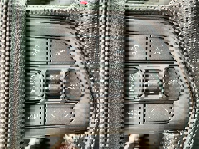 New 2025 Toyota Tacoma SR5 image 28