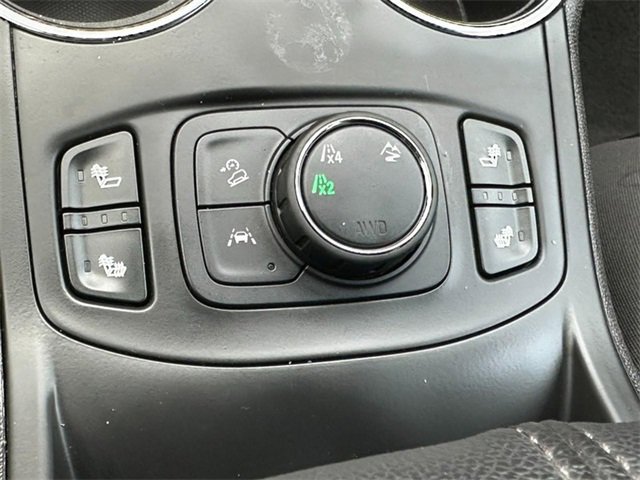 Used 2024 GMC Terrain SLT image 22