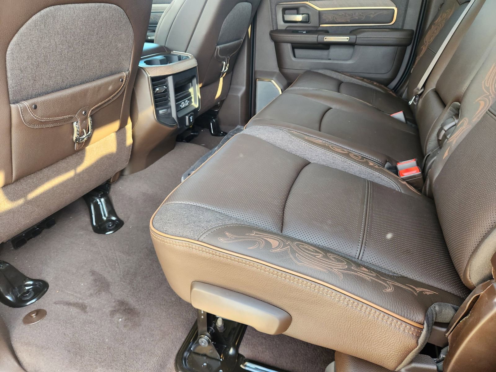 New 2026 RAM 3500 Limited image 23