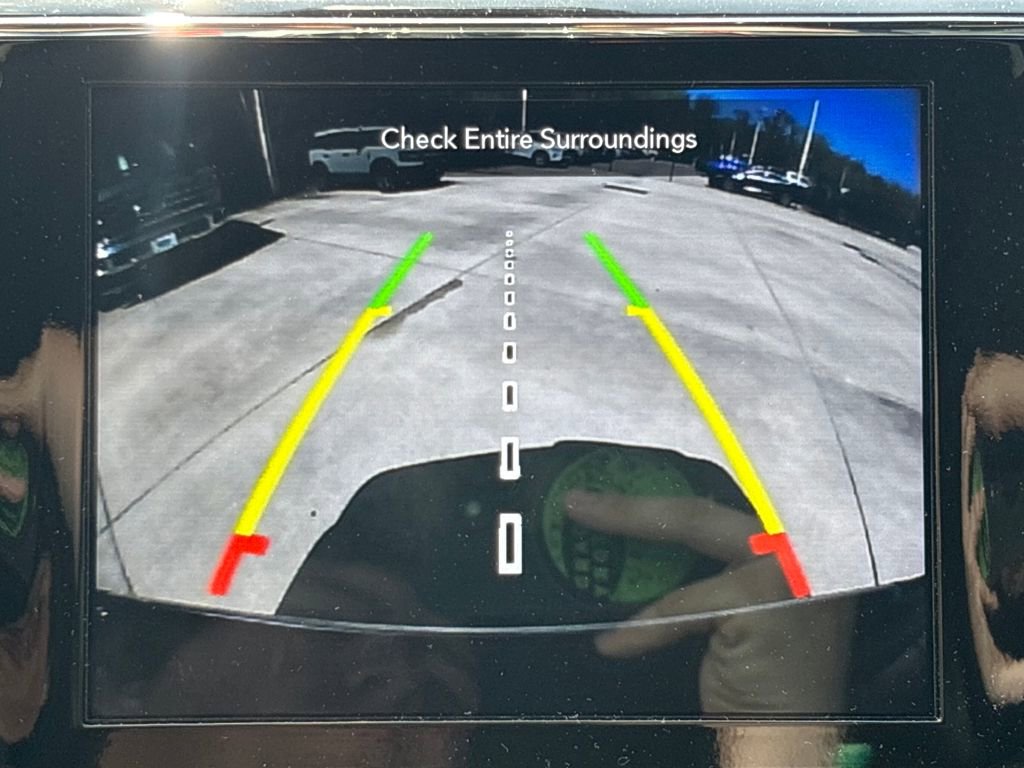 Used 2021 Jeep Grand Cherokee Limited image 27