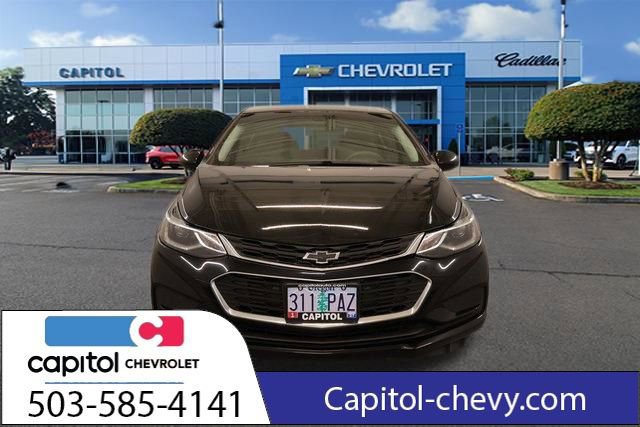 Used 2018 Chevrolet Cruze LT FWD image 7