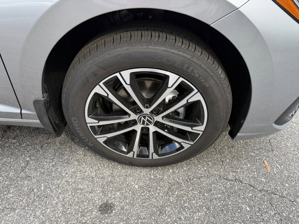 New 2026 Volkswagen Jetta Sport FWD image 25
