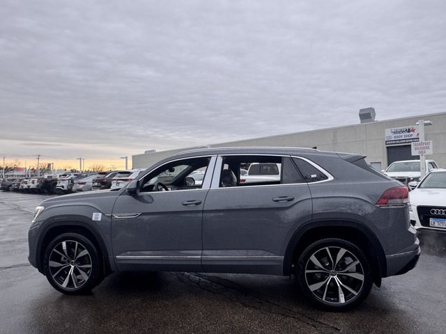 New 2026 Volkswagen Atlas Cross Sport SEL Premium R-Line AWD/4WD image 24