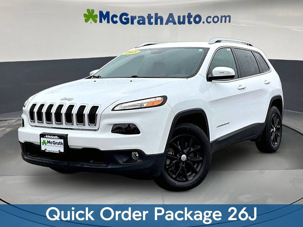 Used 2018 Jeep Cherokee Latitude w/ Cold Weather Group AWD/4WD image 3
