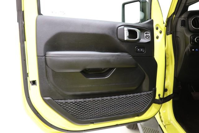 Used 2023 Jeep Wrangler Unlimited Sahara w/ Cold Weather Group AWD/4WD image 20