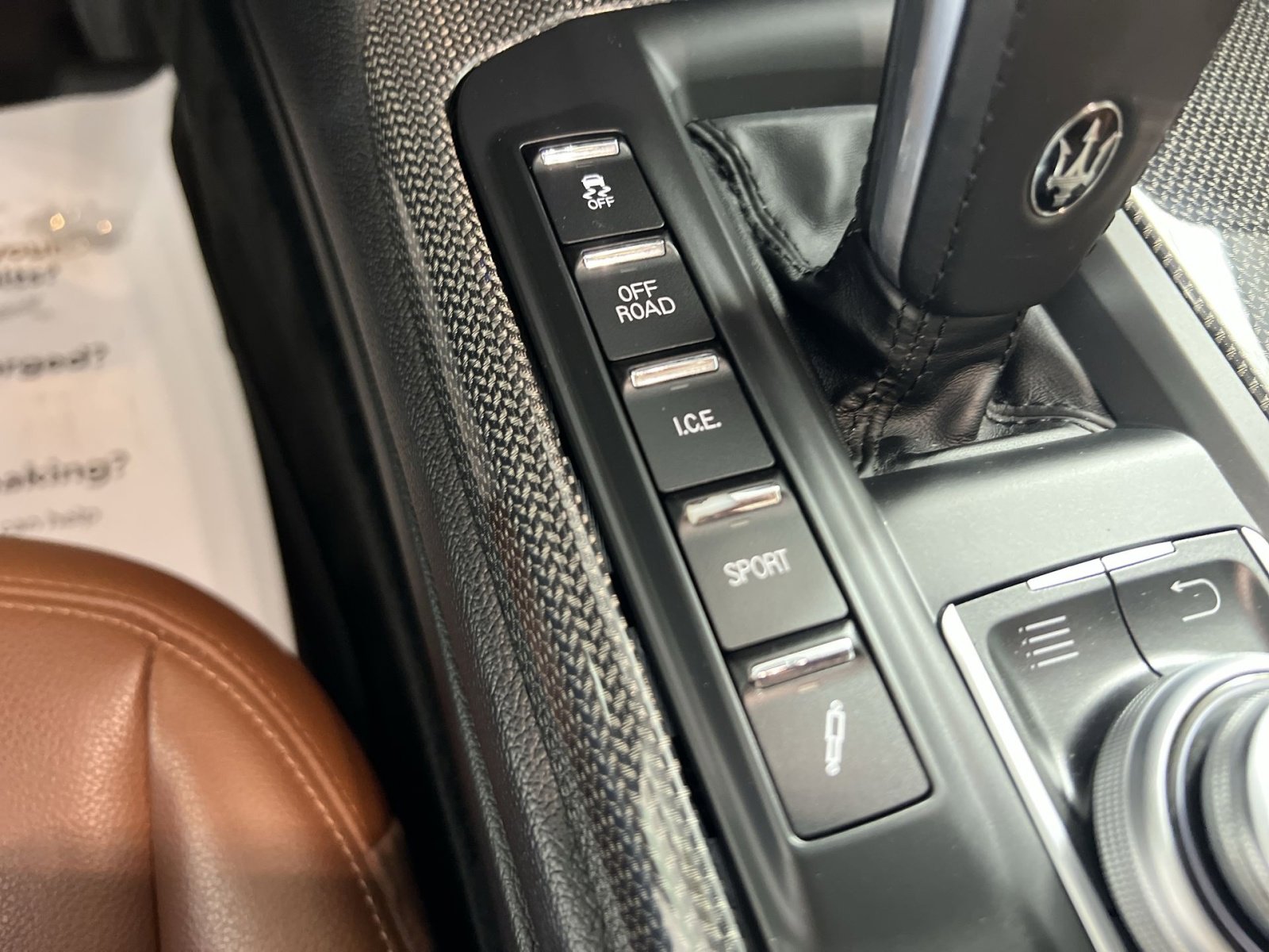 Used 2019 Maserati Levante image 34