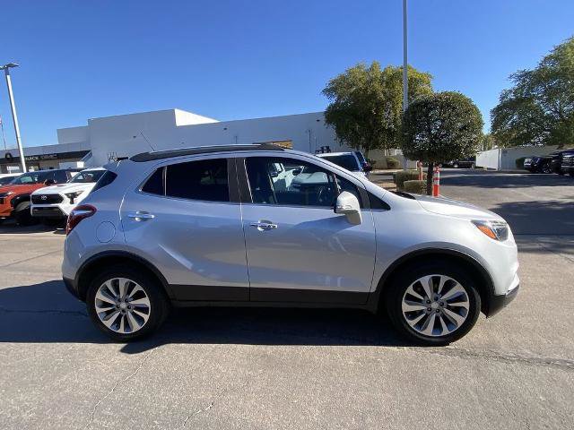 Used 2019 Buick Encore Preferred image 2
