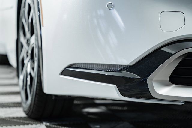New 2026 Toyota Prius Plug-In Hybrid FWD image 14