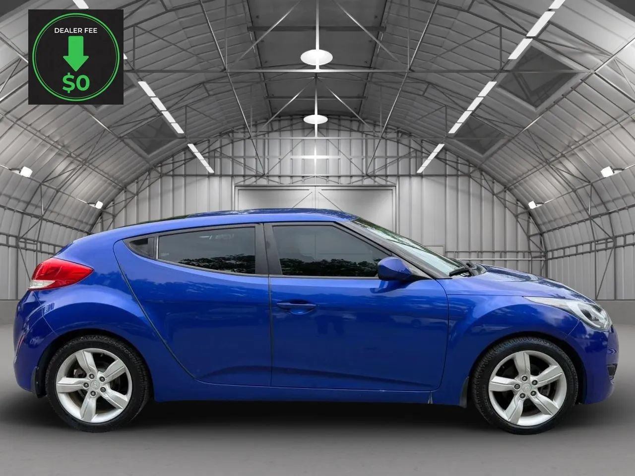 Used 2013 Hyundai Veloster FWD image 4