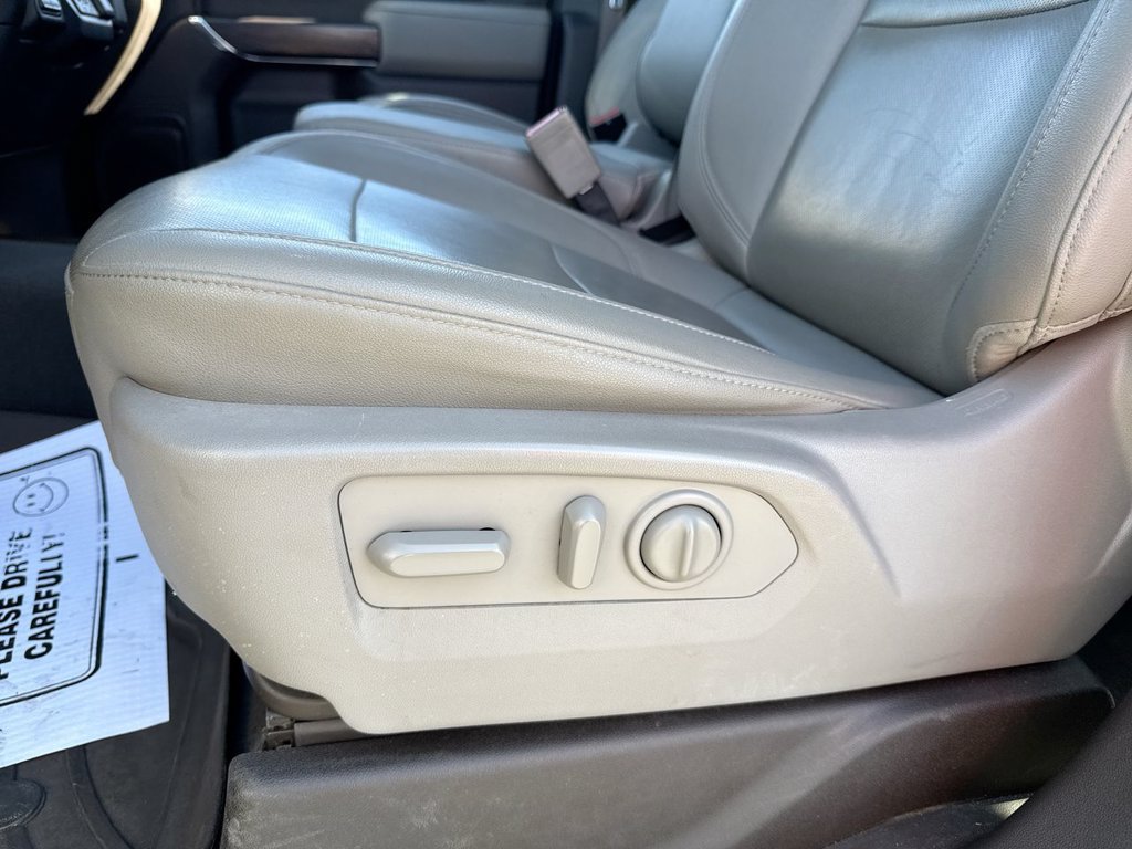 Used 2022 GMC Sierra 1500 SLT w/ X31 Off-Road Package AWD/4WD image 12
