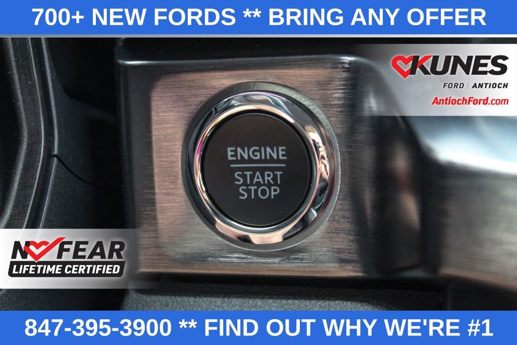 New 2025 Ford F250 Lariat w/ Black Appearance Package image 45