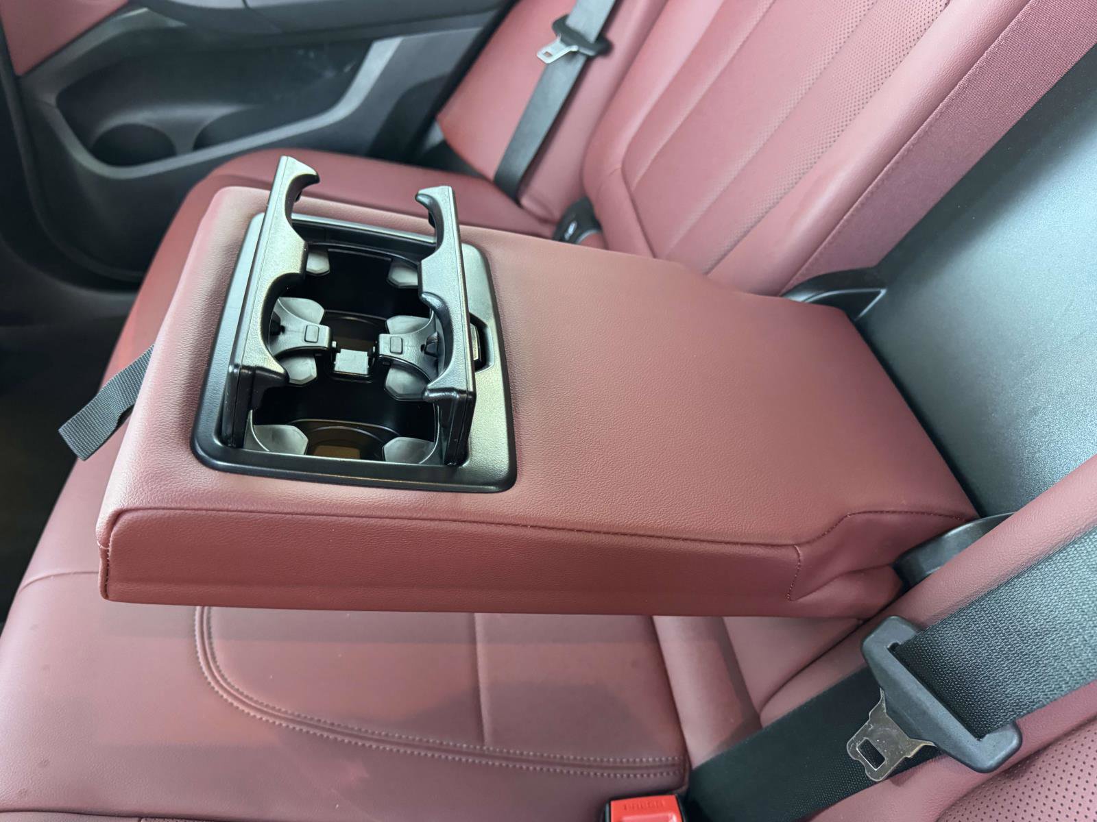 Used 2024 BMW X3 xDrive30i w/ Premium Package image 23