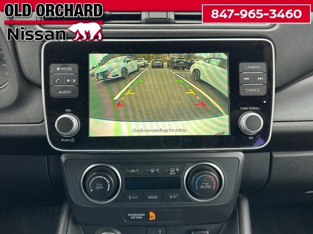 Used 2025 Nissan Leaf S image 14
