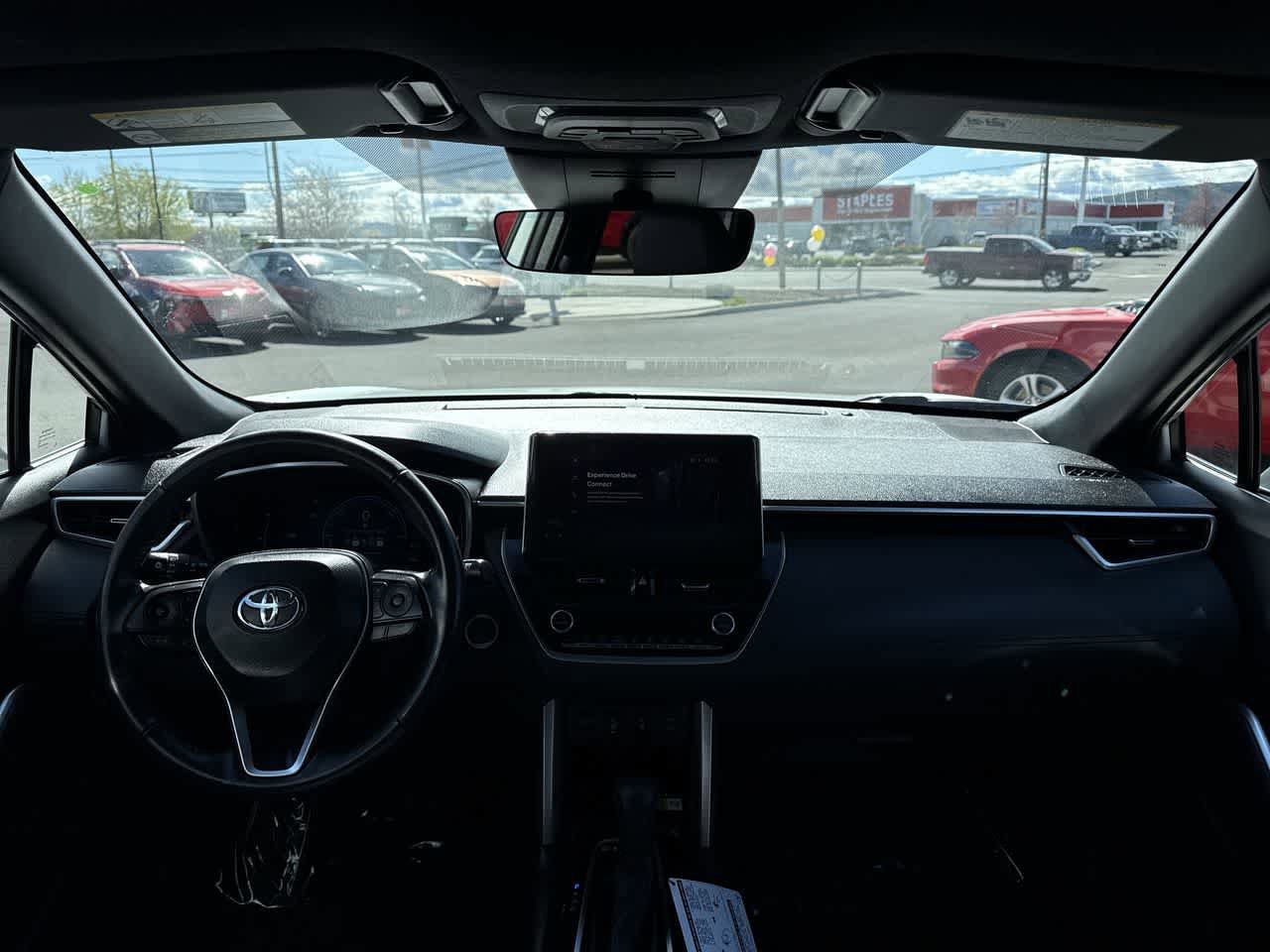 Used 2023 Toyota Corolla Cross XSE w/ Convenience Package AWD/4WD image 15