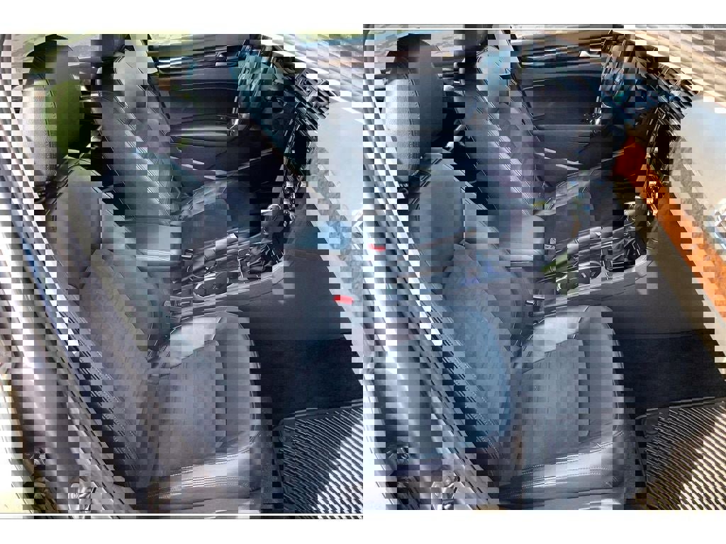 Used 2014 Volkswagen Passat TDI SEL Premium image 8