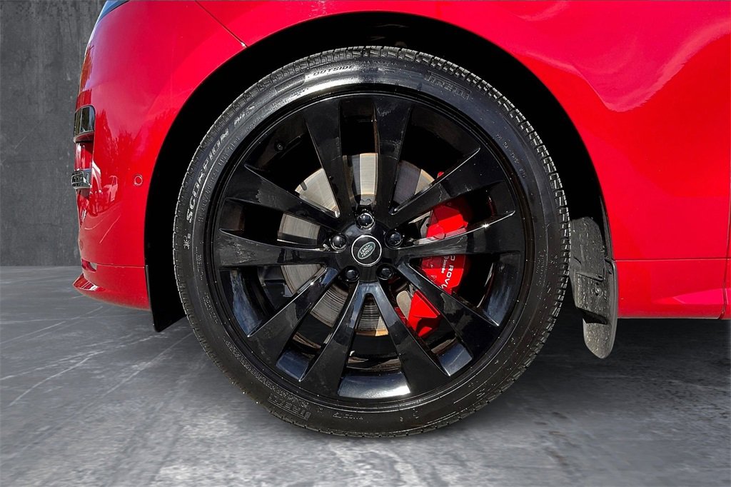 Used 2025 Land Rover Range Rover Sport Dynamic SE image 33