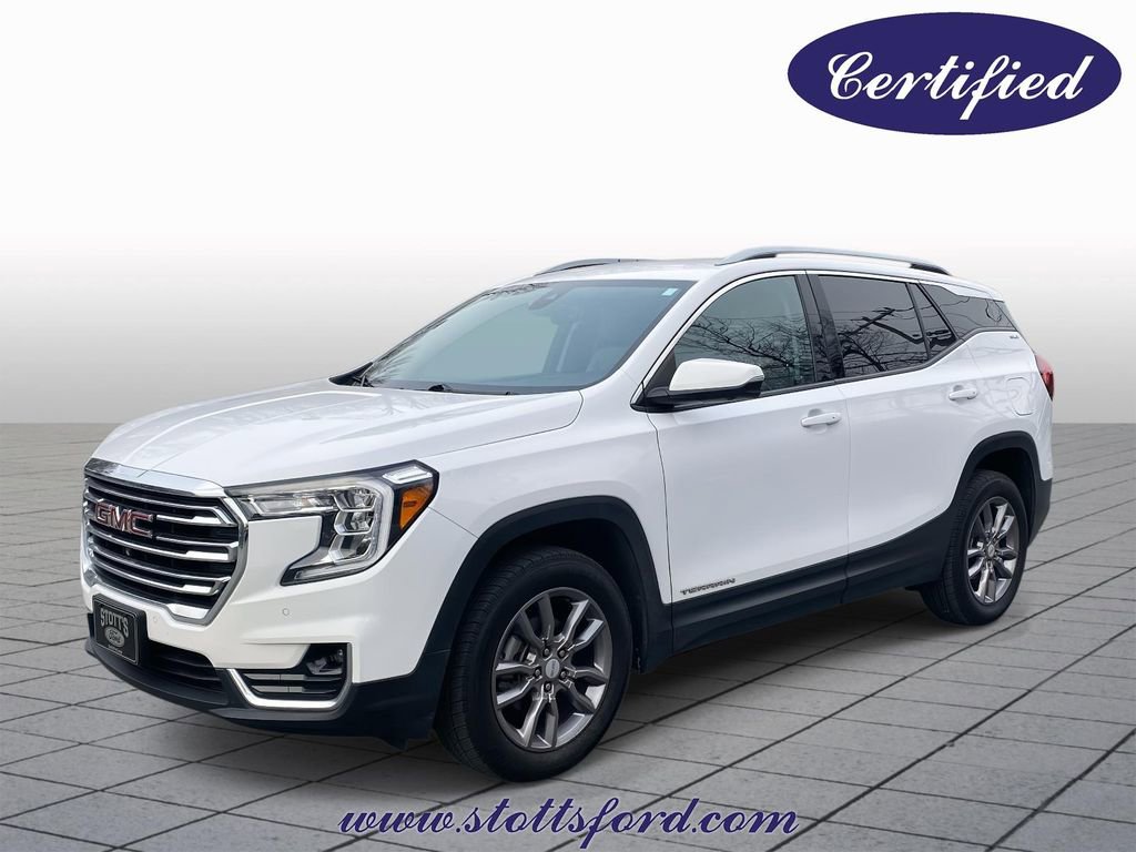 Used 2023 GMC Terrain SLT w/ Tech Package AWD/4WD image 3