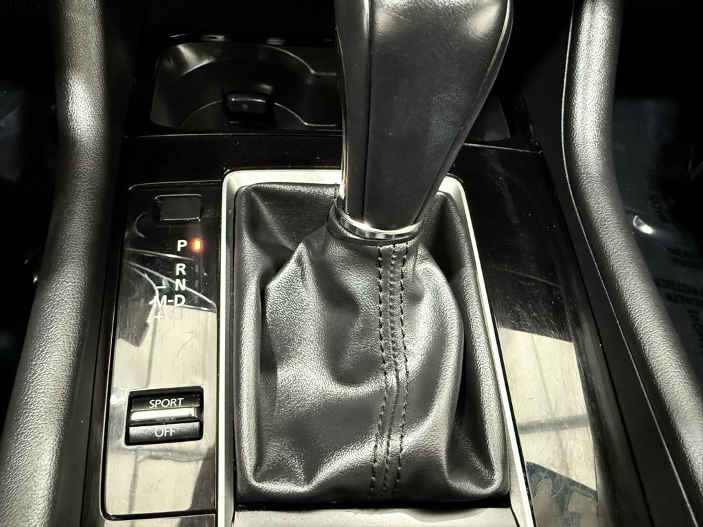 Used 2024 MAZDA MAZDA3 s image 34