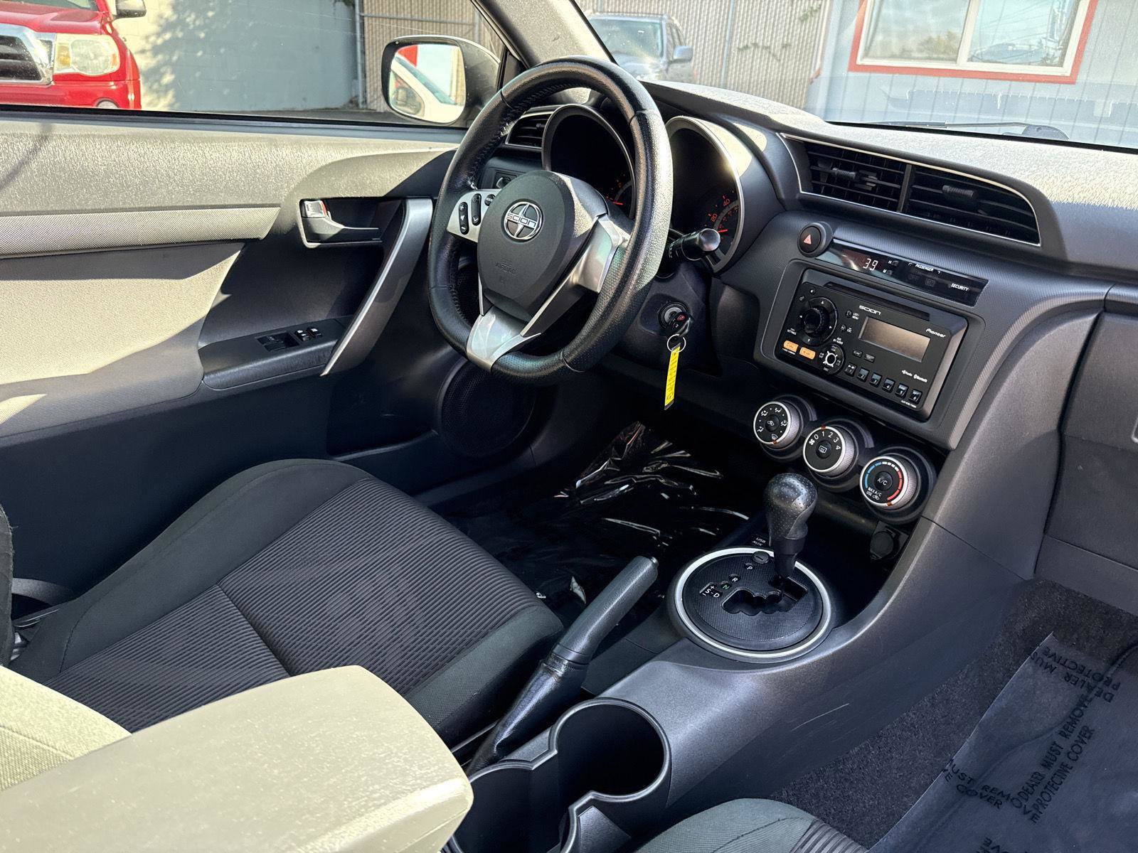 Used 2013 Scion tC image 18