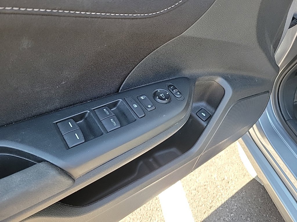Certified 2020 Honda Insight EX image 14