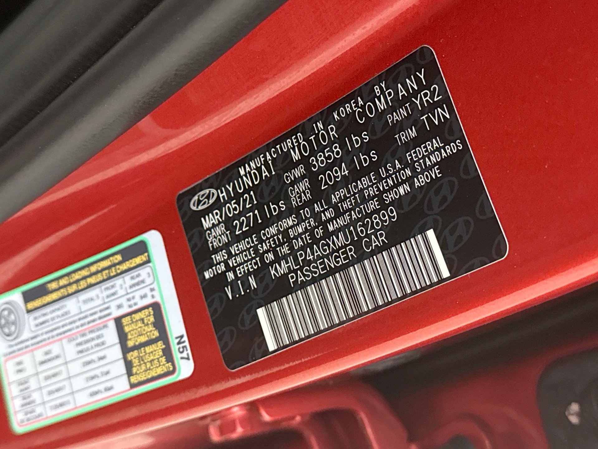 Used 2021 Hyundai Elantra Limited w/ Cargo Package image 11