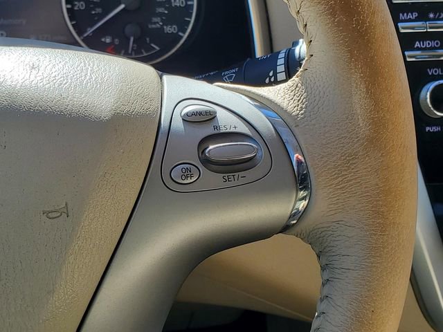 Used 2017 Nissan Murano SV image 23