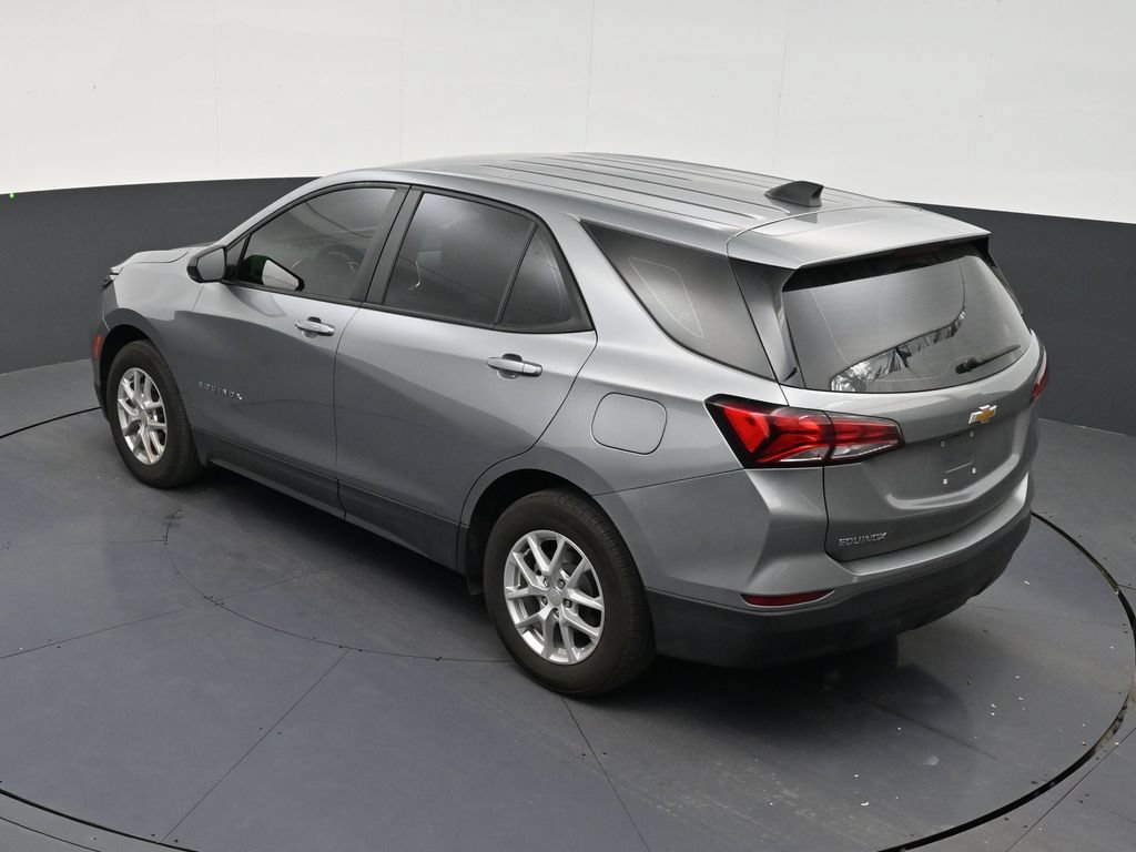 Used 2024 Chevrolet Equinox LS FWD image 14