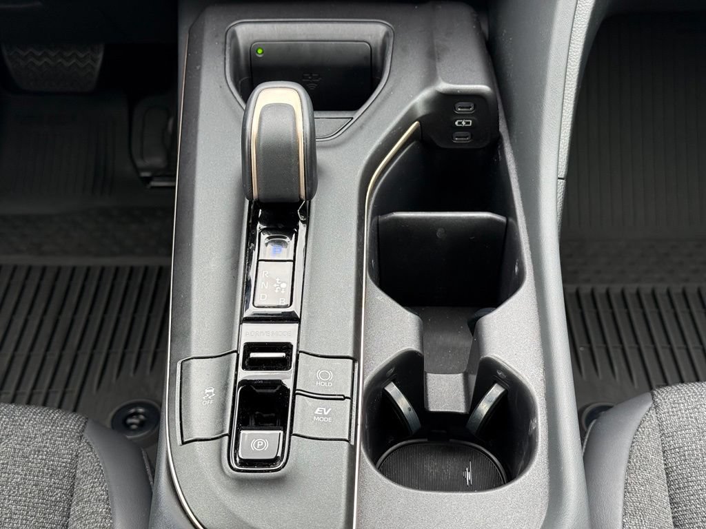 Certified 2023 Toyota Crown AWD/4WD image 27