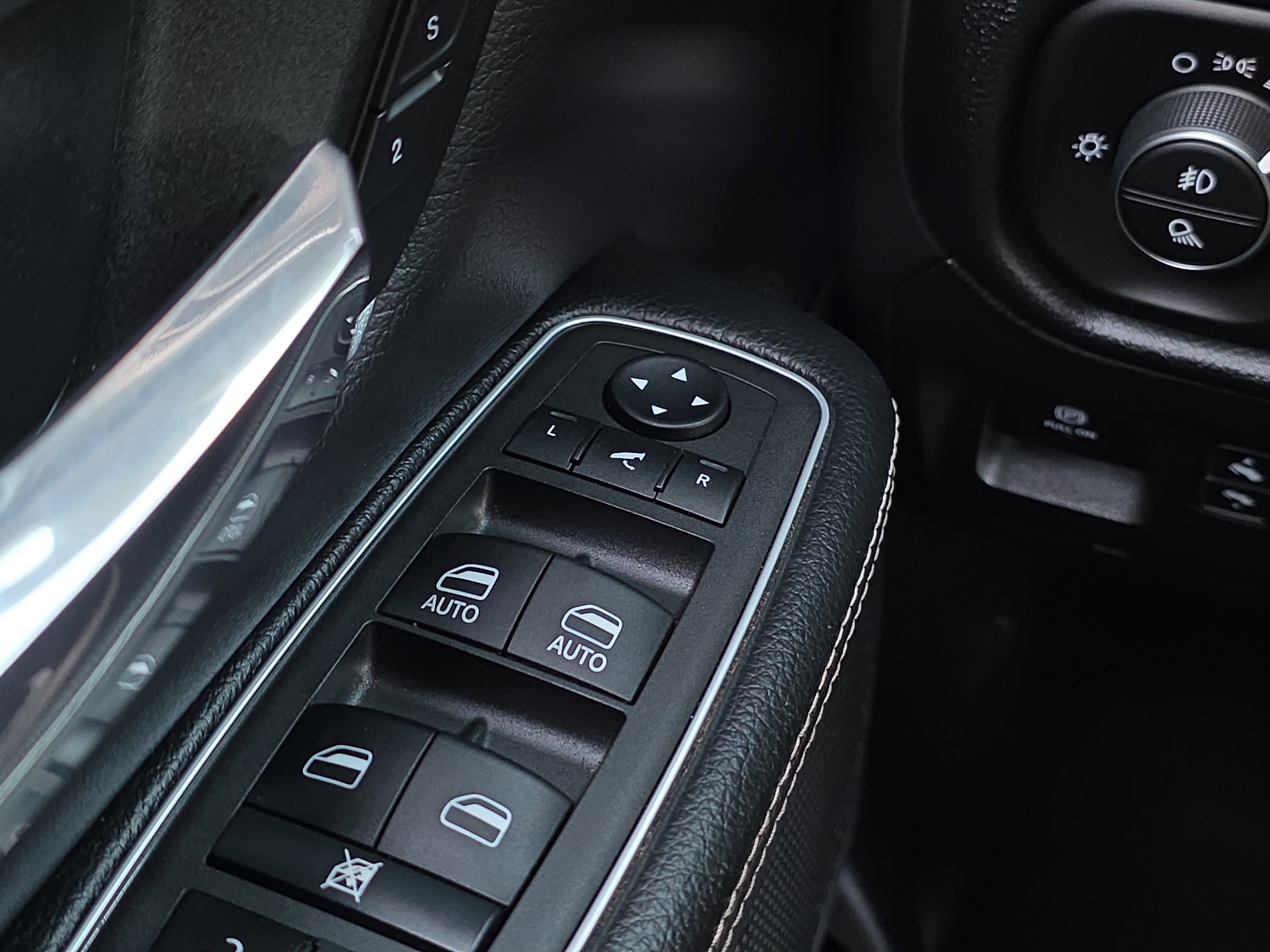 Used 2022 RAM 1500 Laramie image 28