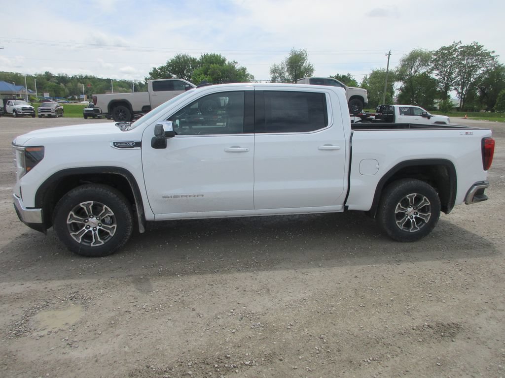 New 2026 GMC Sierra 1500 SLE AWD/4WD image 11